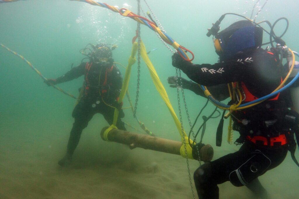 Underwater archaeologist find a cannon